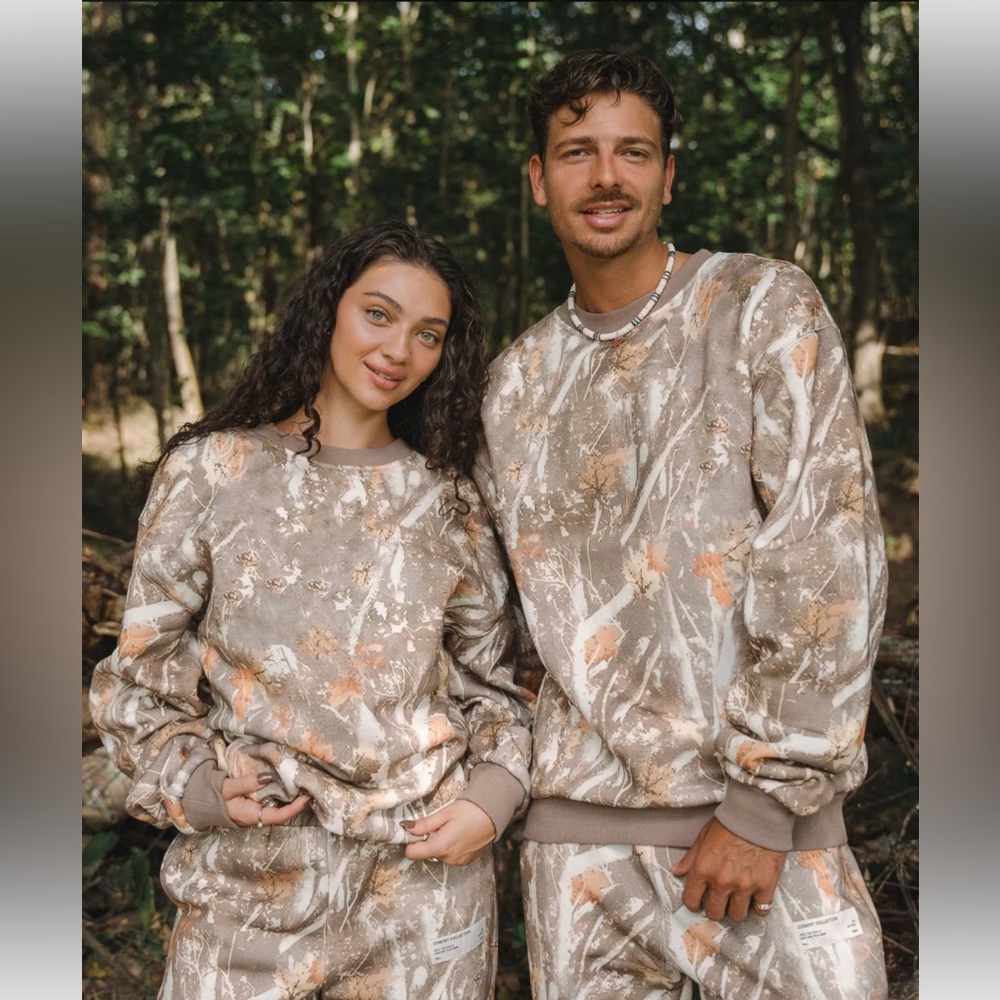 Comfrt Camo Crewneck sweatshirt